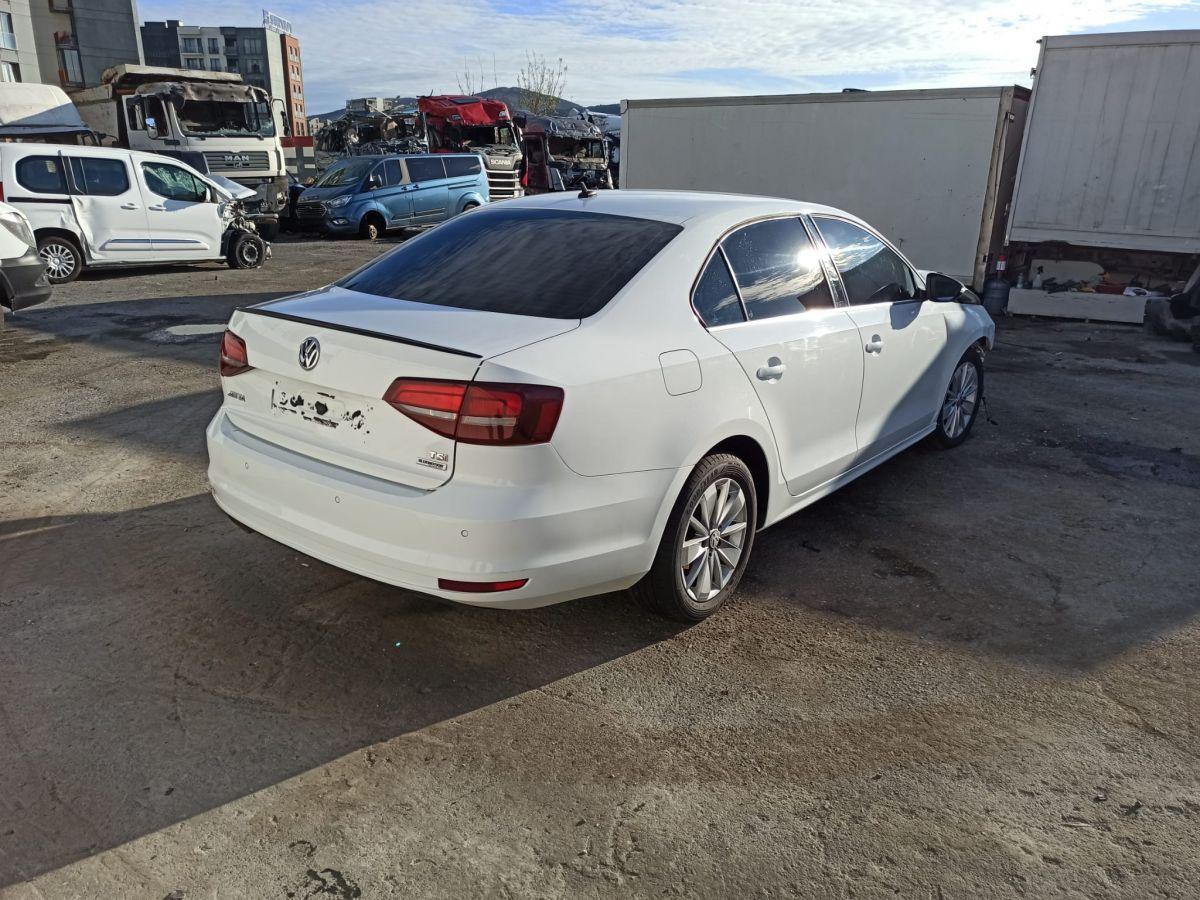JETTA 1.4 TSI BMT 125 COMFORTLINE