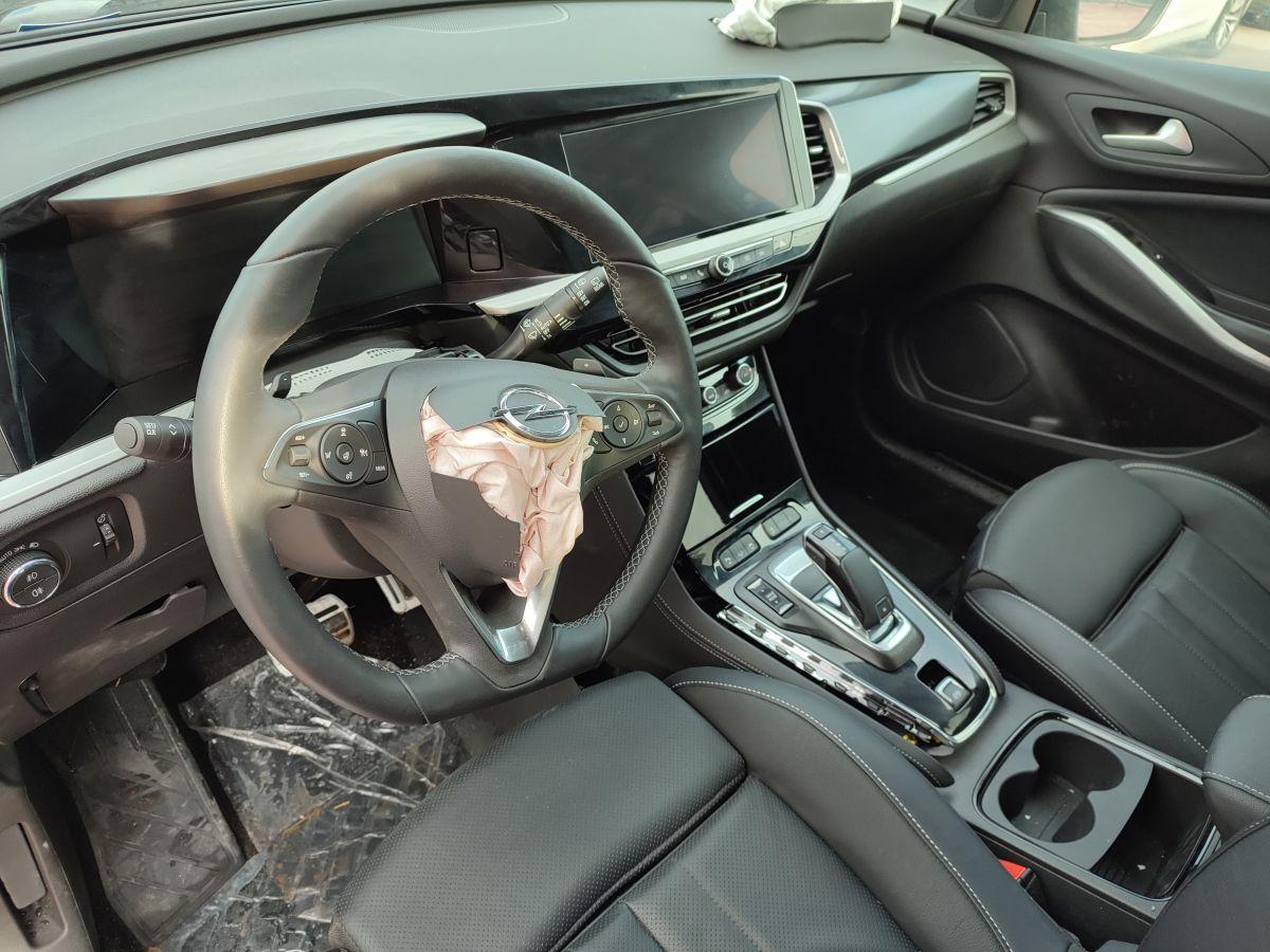 GRANDLAND 1.5 130 DIZEL AT8 ULTIMATE