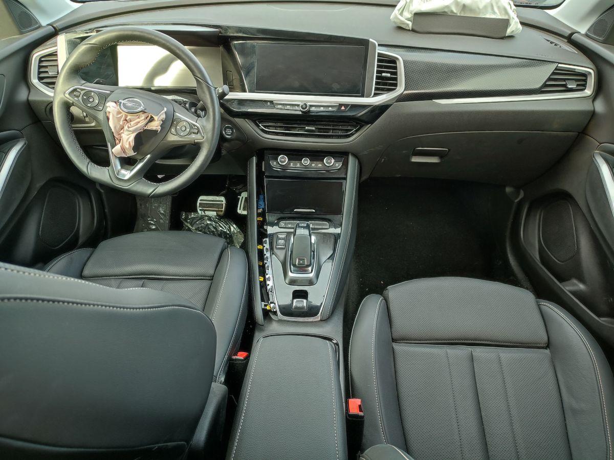 GRANDLAND 1.5 130 DIZEL AT8 ULTIMATE