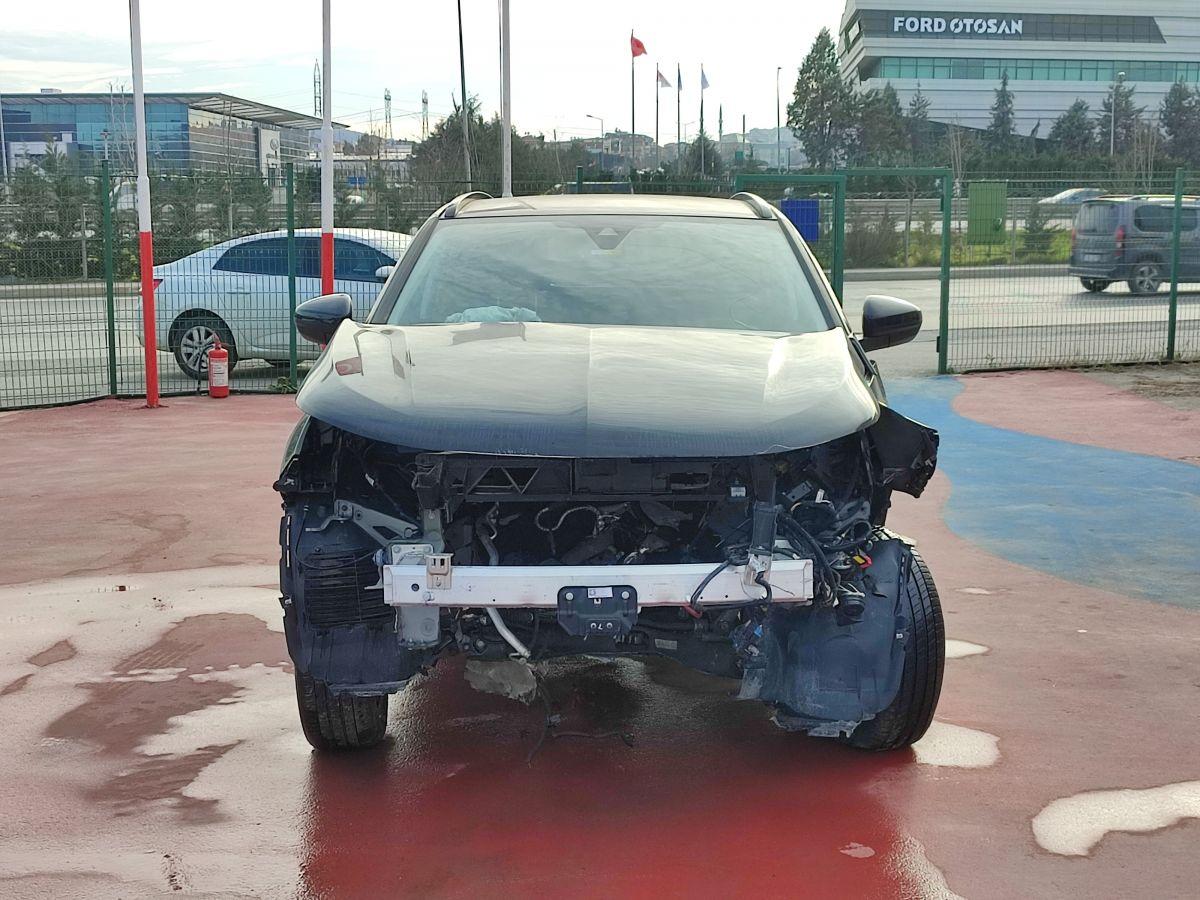 GRANDLAND 1.5 130 DIZEL AT8 ULTIMATE