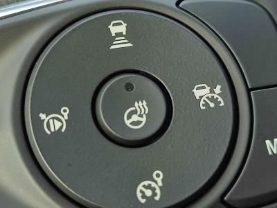 GRANDLAND 1.5 130 DIZEL AT8 ULTIMATE