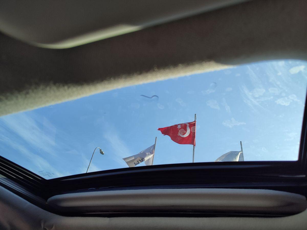 COROLLA HYBRID 1.8 FLAME X-PACK E-CVT FL