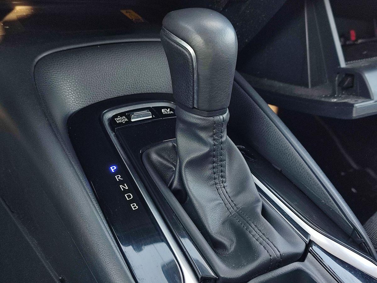 COROLLA HYBRID 1.8 FLAME X-PACK E-CVT FL