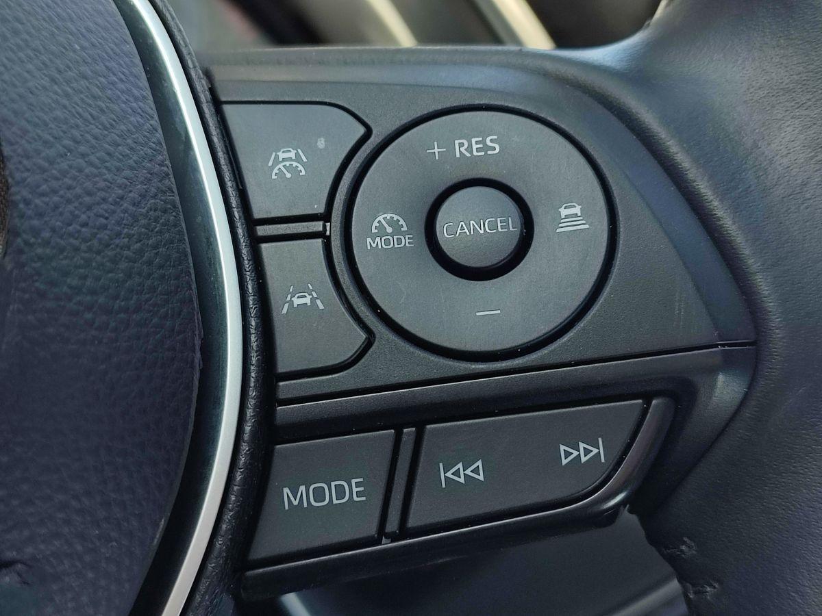 COROLLA HYBRID 1.8 FLAME X-PACK E-CVT FL