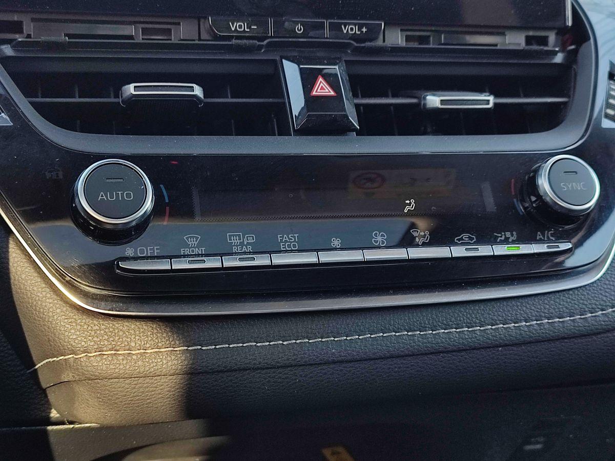 COROLLA HYBRID 1.8 FLAME X-PACK E-CVT FL