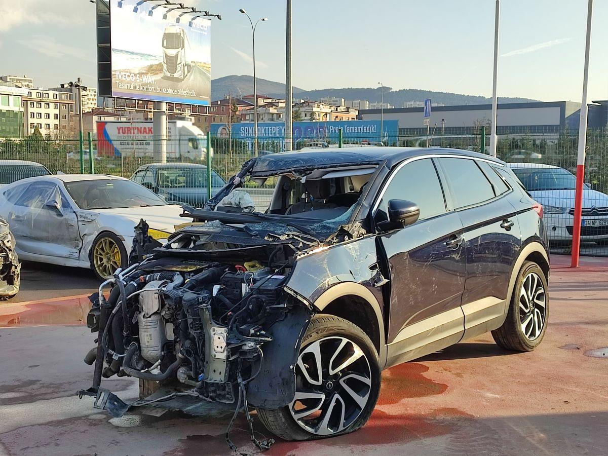 GRANDLAND X 1.6 120 DIZEL EXCELLENCE