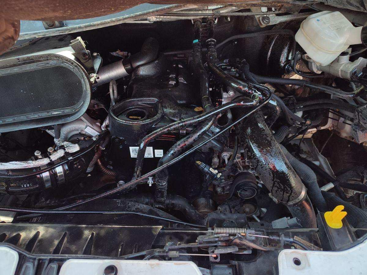 TRANS.MCAI 350L VAN 11M3 UPGRADE 170 TREND AT