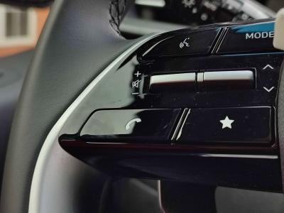 STARIA ELITE 2.2 CRDI 177 8AT 4x4