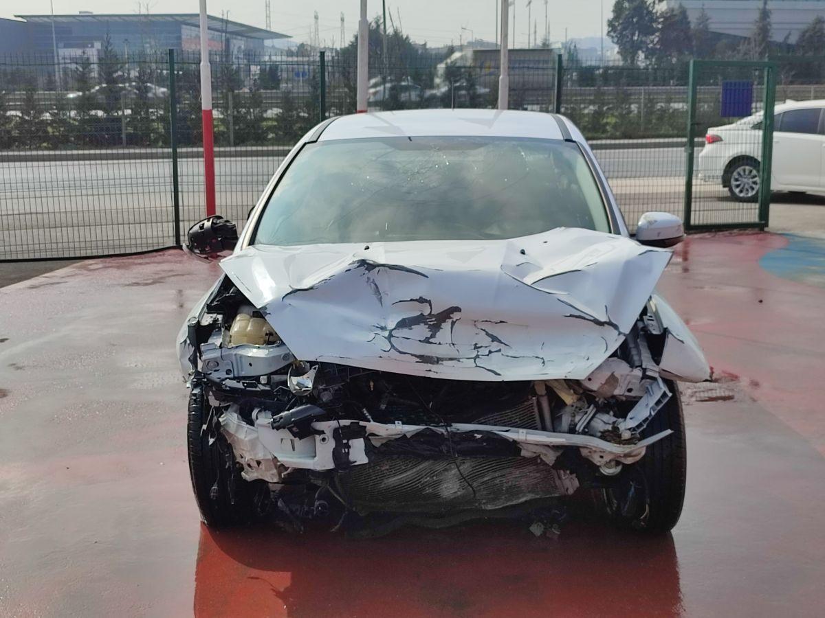 FOCUS III MCA TREND X 1.6 125 4K