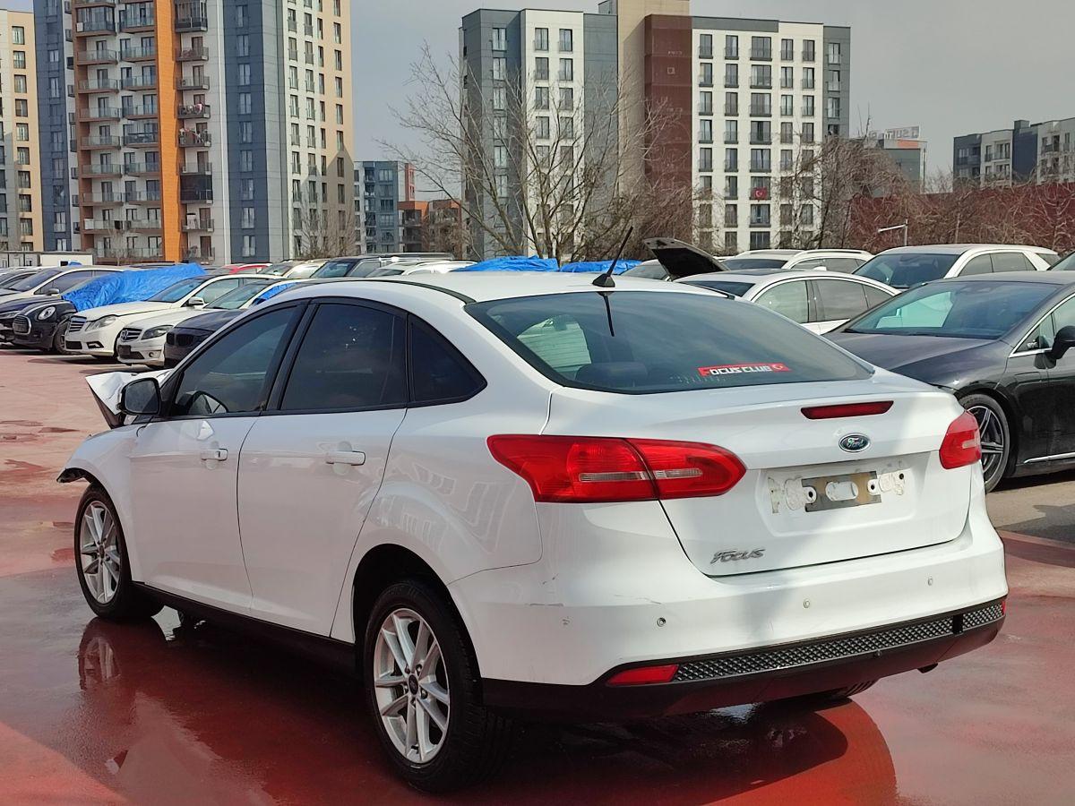 FOCUS III MCA TREND X 1.6 125 4K