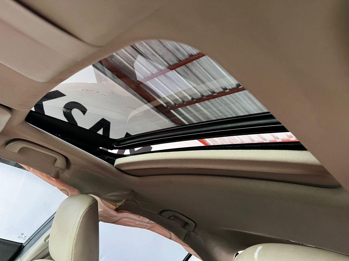 CIVIC SEDAN 1.6 ELEGANCE OV (Y)