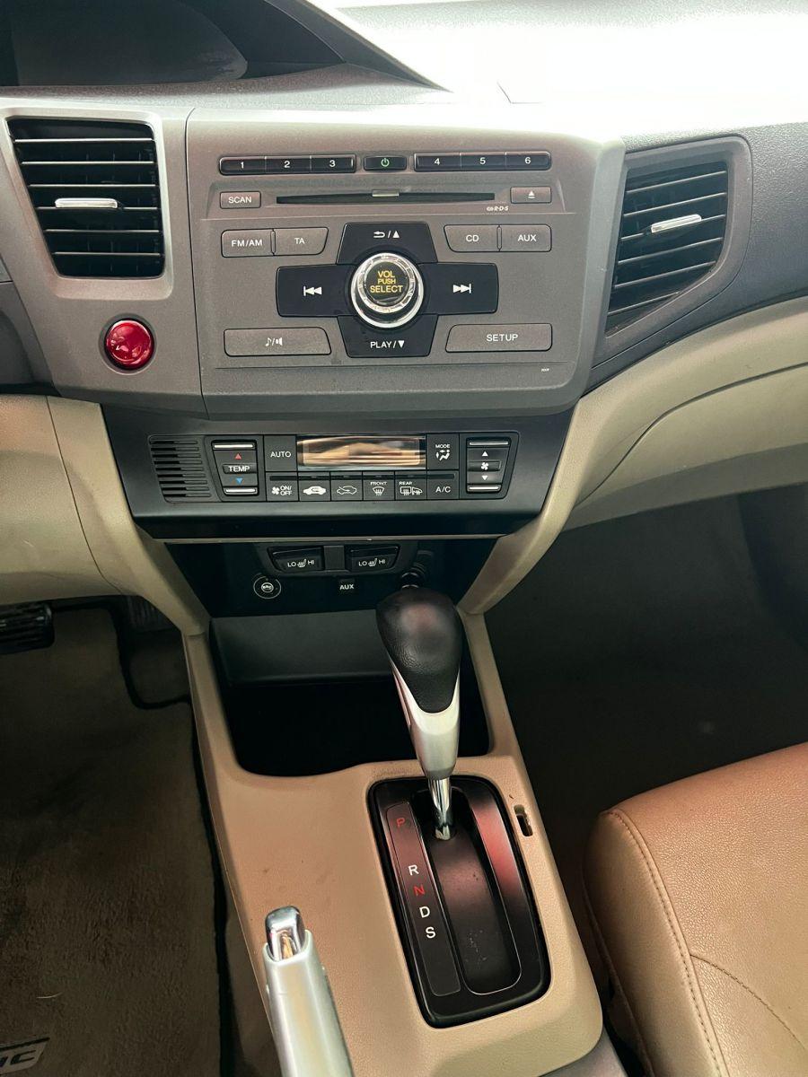 CIVIC SEDAN 1.6 ELEGANCE OV (Y)