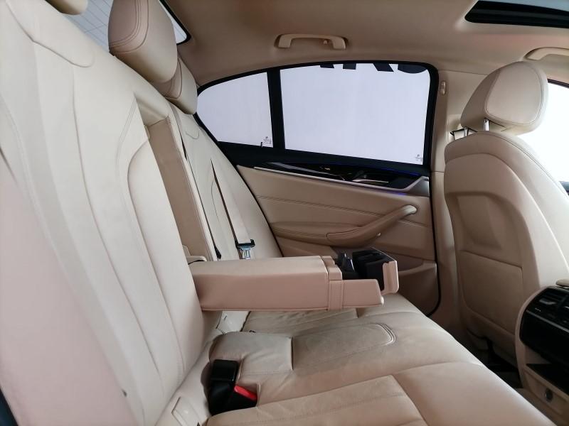 530i SEDAN 2.0 252 EXECUTIVE PRESTİGE