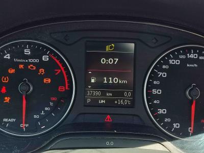 Q2 35 1.5 TFSI 150 COD STRONIC