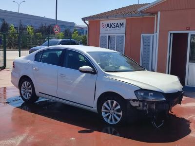 PASSAT 1.6 TDI 105 BLUEMOTION