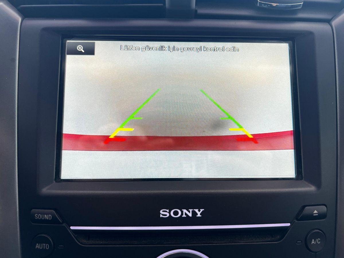 MONDEO TITANIUM 1.6 TDCI (115) SEDAN