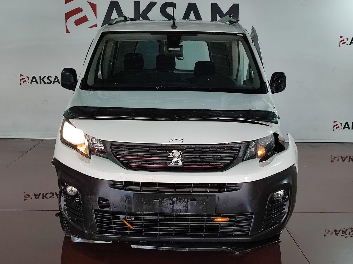 PARTNER VAN UZUN COMFORT 1.5 BLUEHDI 100 S&S