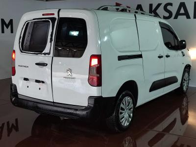 PARTNER VAN UZUN COMFORT 1.5 BLUEHDI 100 S&S