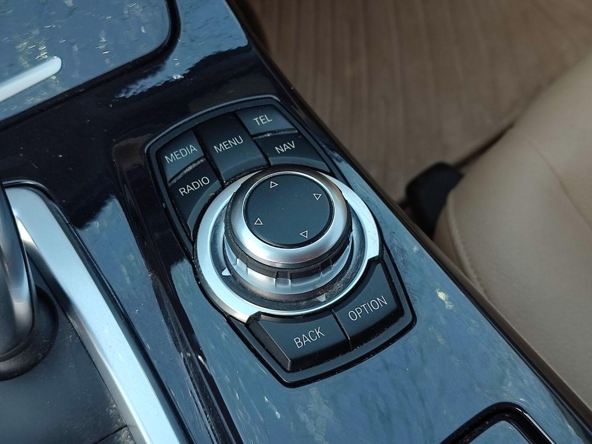 520i SEDAN 1.6 (170)