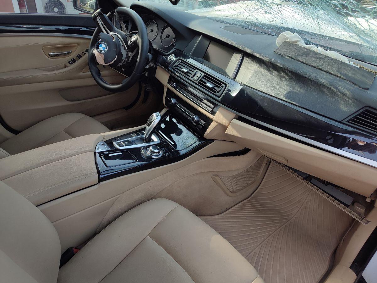 520i SEDAN 1.6 (170)