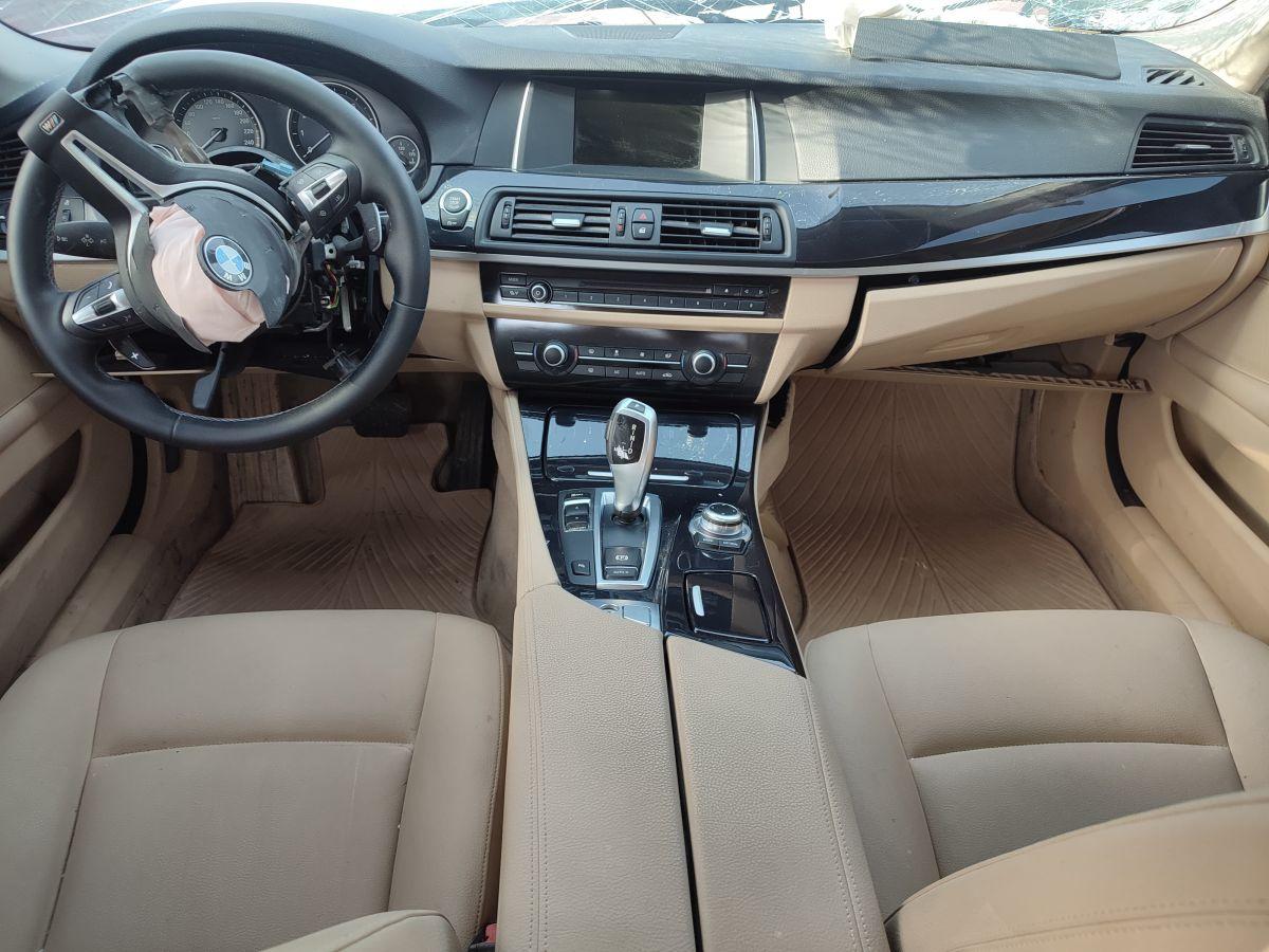 520i SEDAN 1.6 (170)