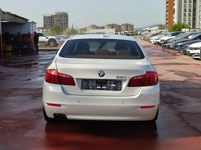 520i SEDAN 1.6 (170)