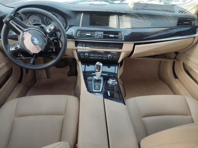 520i SEDAN 1.6 (170)