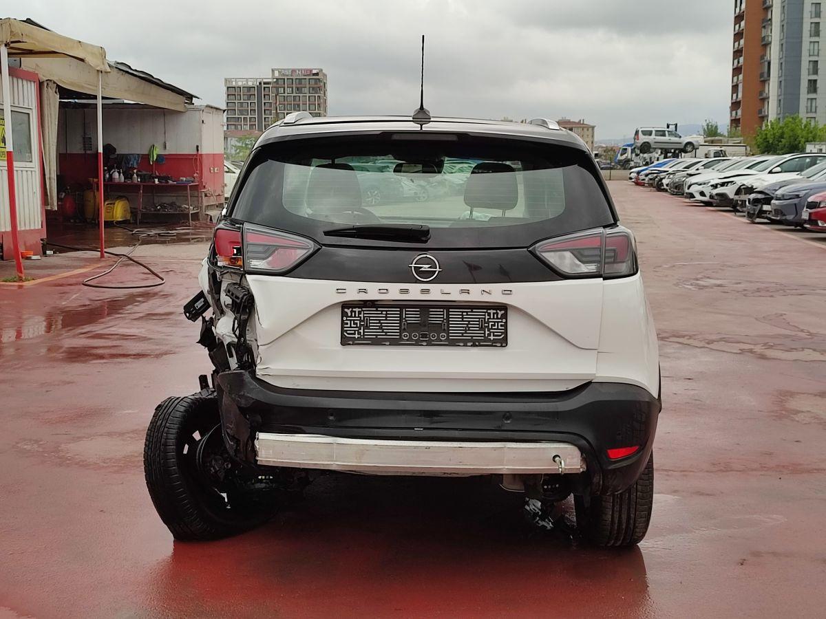 CROSSLAND 1.2 130 MT6 EDITION