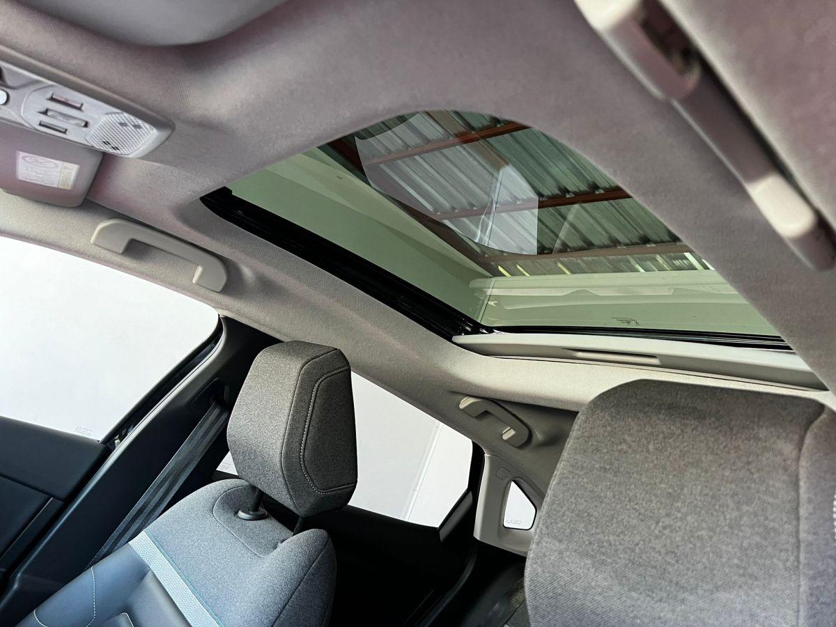 C4 X SHINE BOLD 1.2 PURETECH 130 EAT8