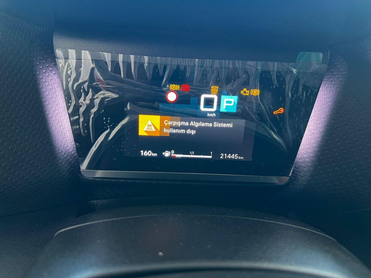 C4 X SHINE BOLD 1.2 PURETECH 130 EAT8