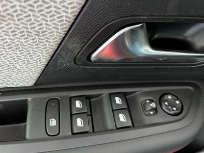 C4 X SHINE BOLD 1.2 PURETECH 130 EAT8