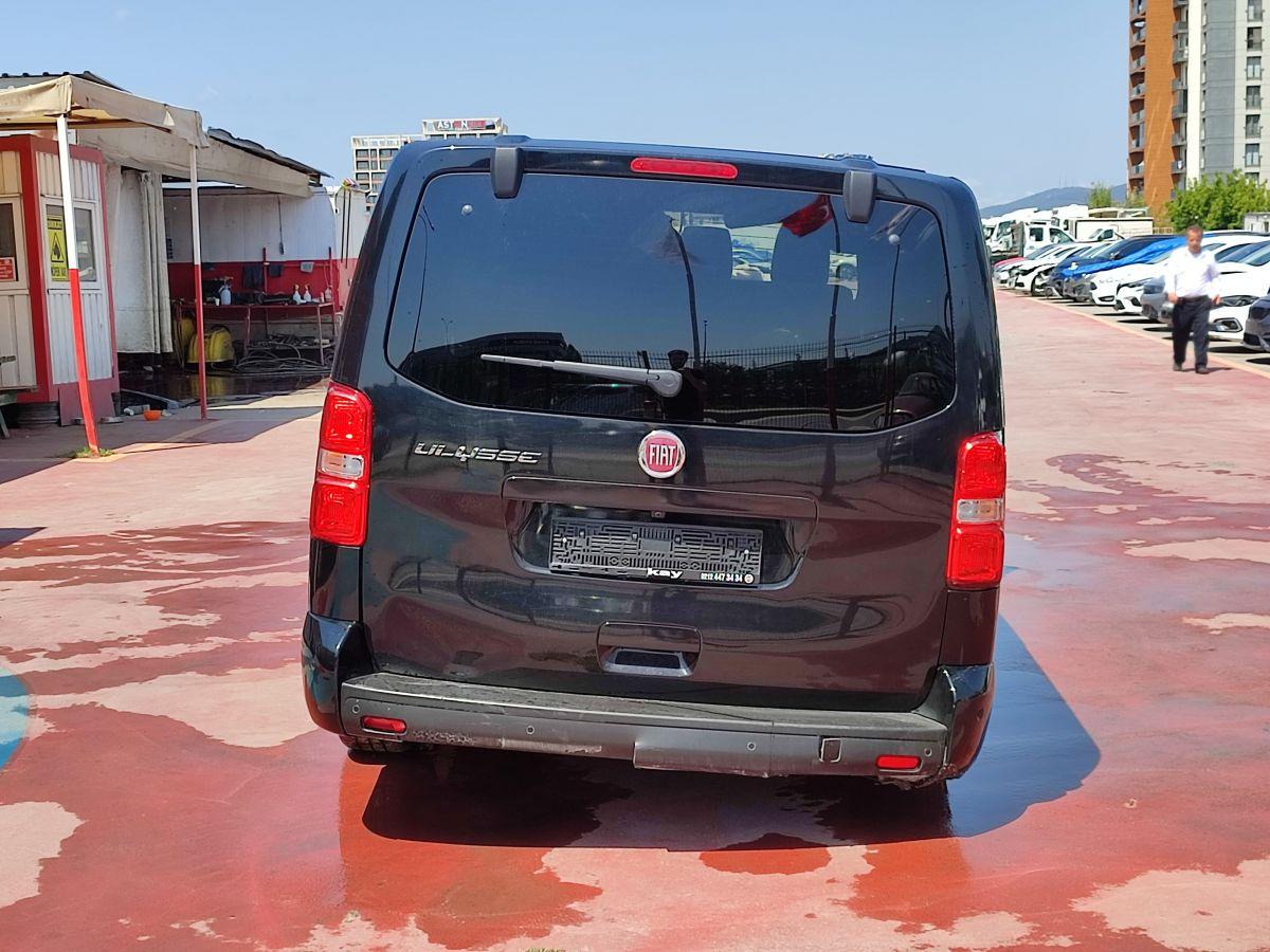 ULYSSE LOUNGE MAXI 2.0 177 AT8