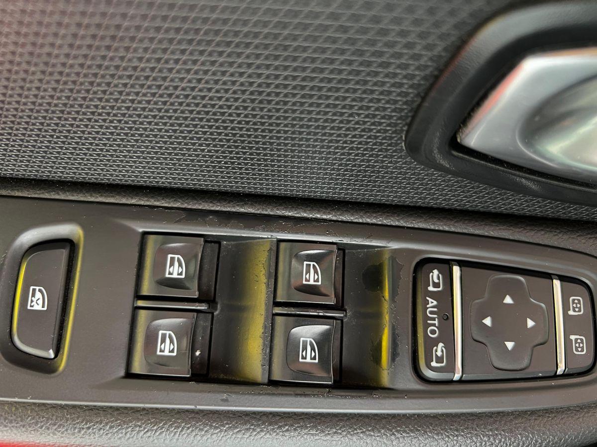 CLIO SPORT TOURER ICON 1.5 DCI EDC 90