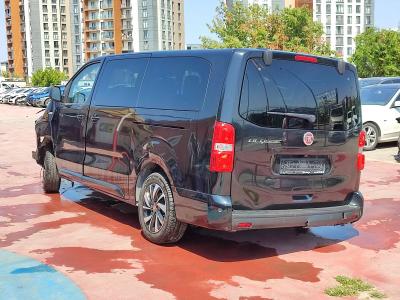 ULYSSE LOUNGE MAXI 2.0 177 AT8