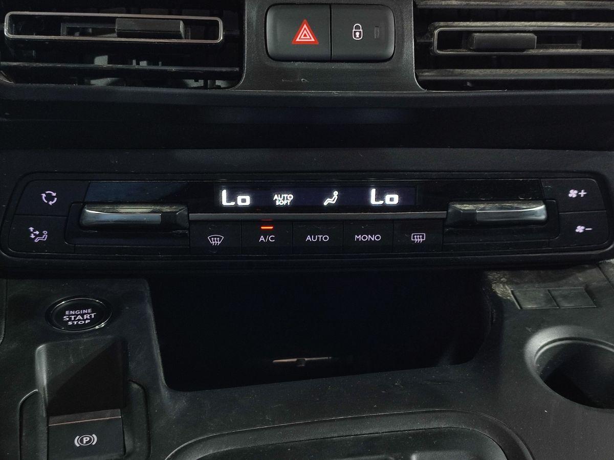 PROACE CITY 1.5 D 130 PASSION X-PACK A/T