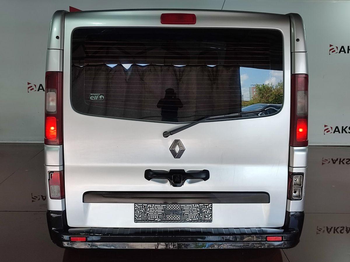 TRAFIC PASSENGER 8+1 GRANDCONFORT 1.6 DCI 115