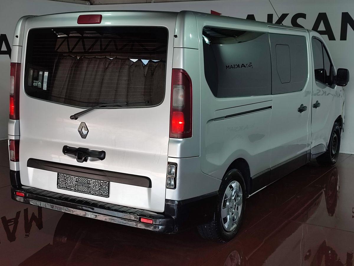 TRAFIC PASSENGER 8+1 GRANDCONFORT 1.6 DCI 115