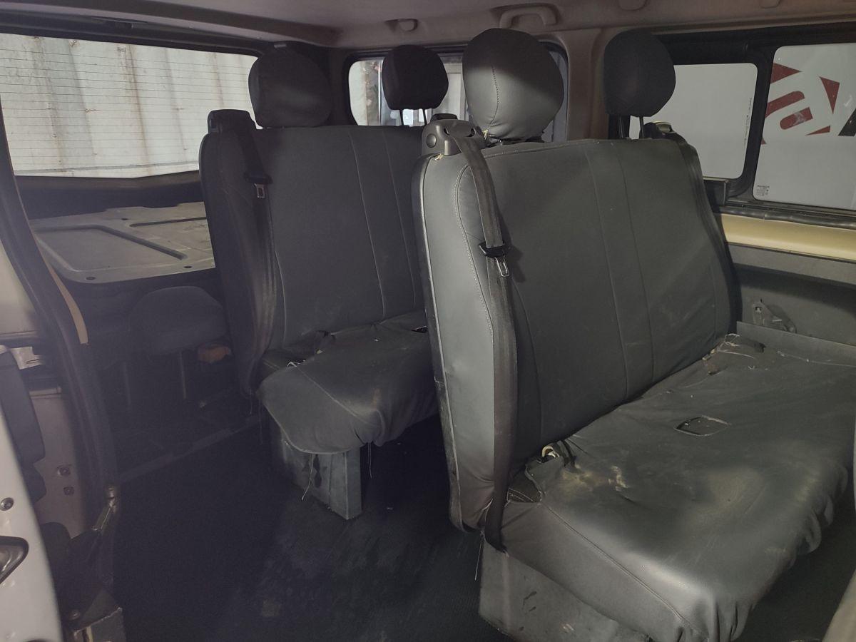 TRAFIC PASSENGER 8+1 GRANDCONFORT 1.6 DCI 115