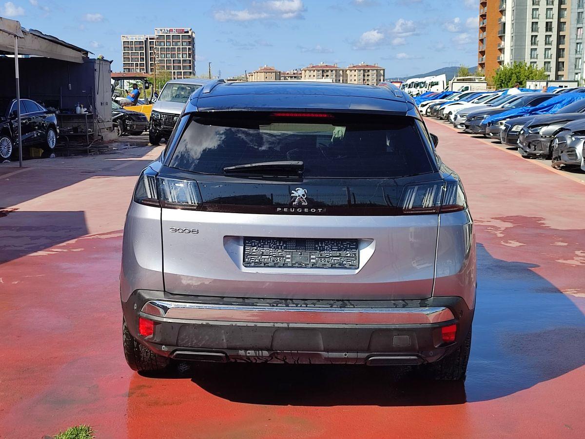 3008 ALLURE 1.6 PURETECH 180 EAT8