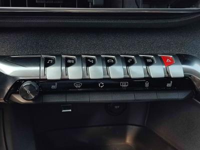 3008 ALLURE 1.6 PURETECH 180 EAT8