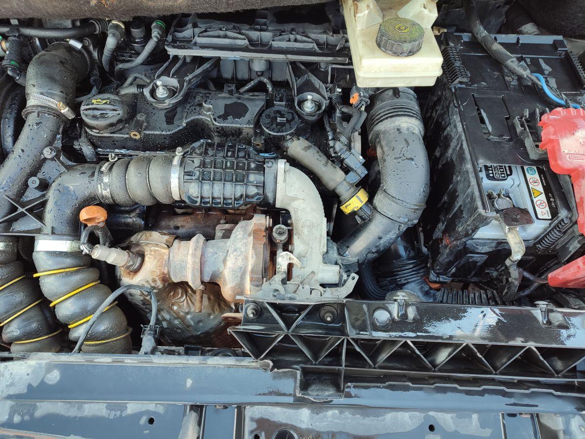 PARTNER TEEPE ALLURE 1.6 HDI (115) E5