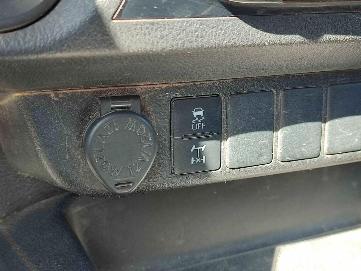 HILUX 2.4 D-4D 150 4x4 ADVENTURE