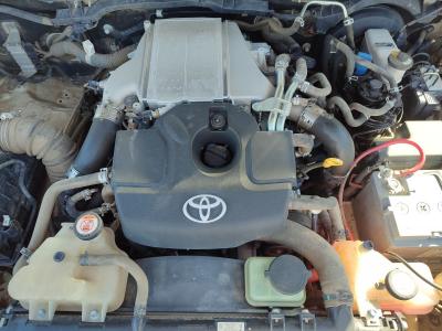 HILUX 2.4 D-4D 150 4x4 ADVENTURE