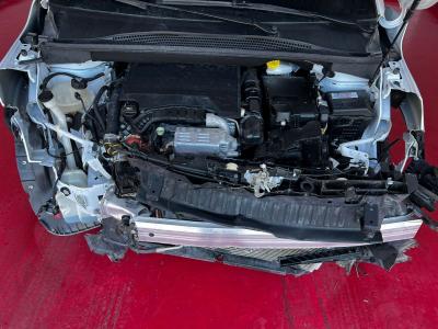 CROSSLAND 1.2 130 AT6 ESSENTIAL