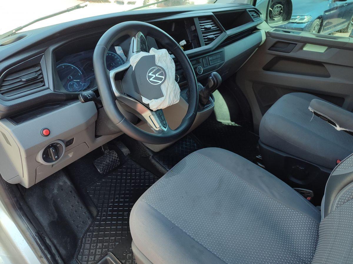 TRANSPORTER CAMLIVAN 4+1 150 E6