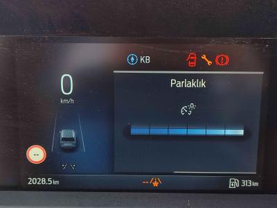 TOURNEO COURIER 1.5 D 100 TITANIUM