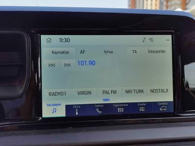 TOURNEO COURIER 1.5 D 100 TITANIUM