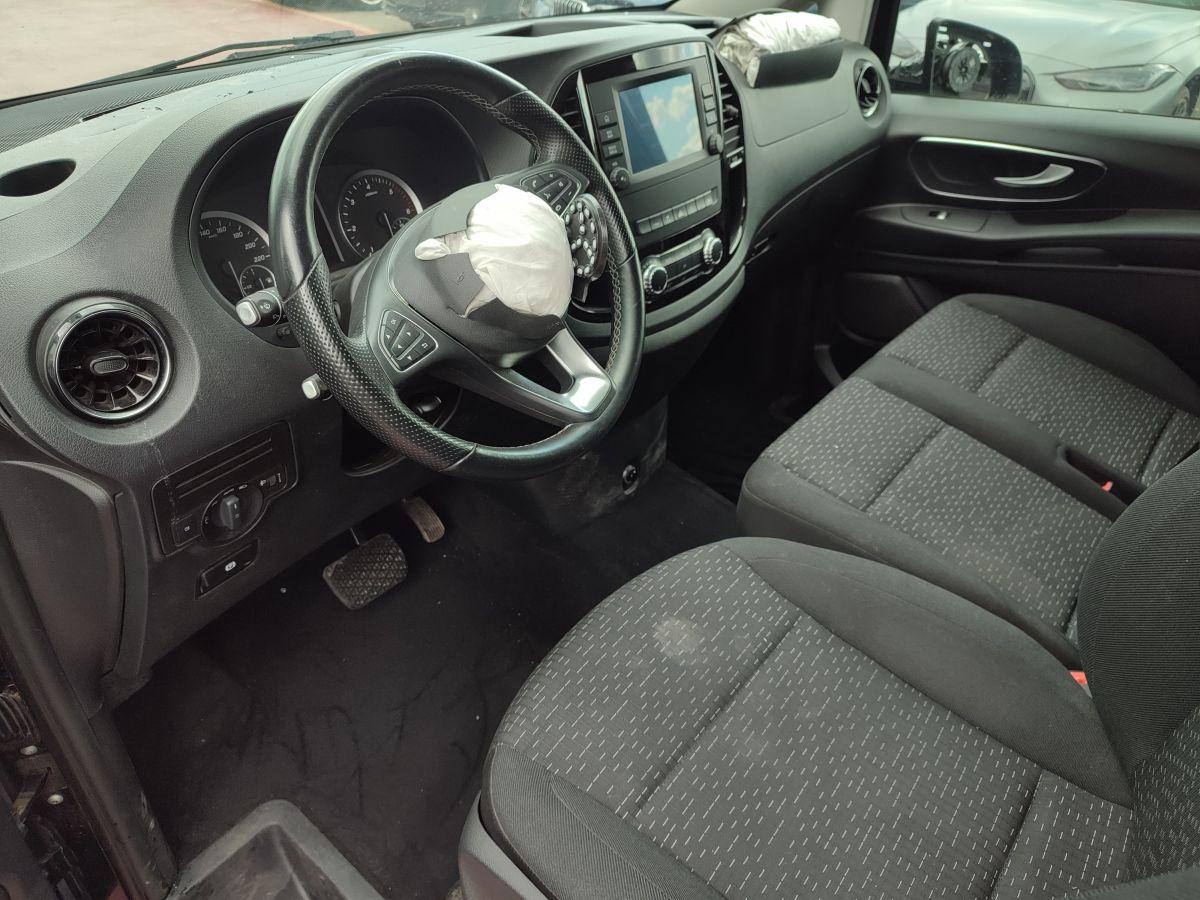 VITO BASE 528O FL 114 CDI