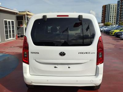PROACE CITY 1.5 D 130 DREAM A/T