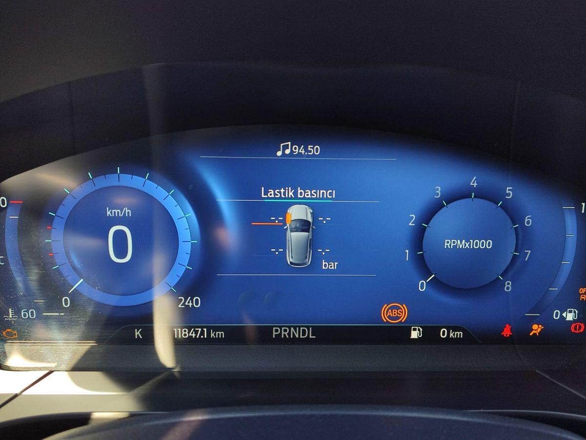 KUGA VIGNALE 1.5 ECOBOOST 182 8AT E6.2